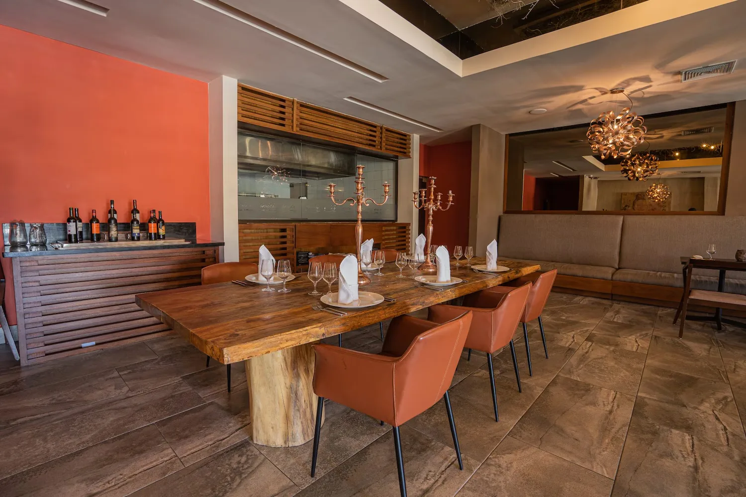 Resort restaurant dining table