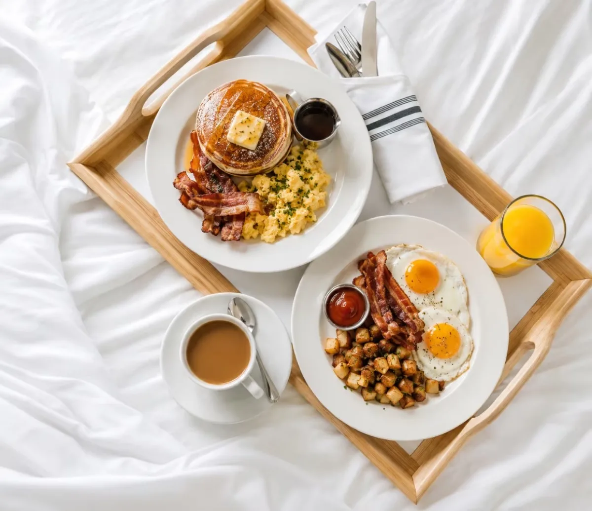 Breakfast in bed at the resort